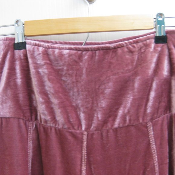 DV DN Skirts Nwot Dv Dn Pink Velvet Skirt S Small Poshmark